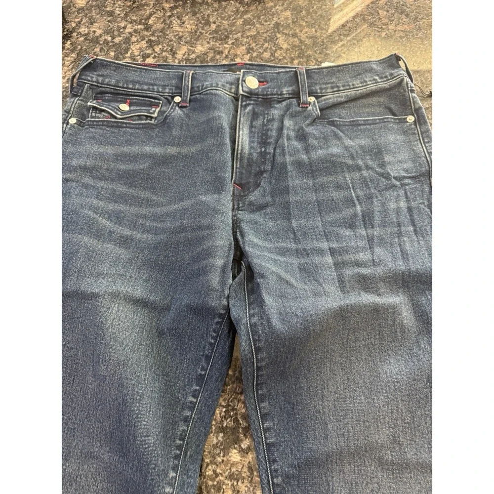 True Religion Geno Relaxed Slim Flap Jeans Men's 36x32 Autumn‎ Wash Blue NWT Red